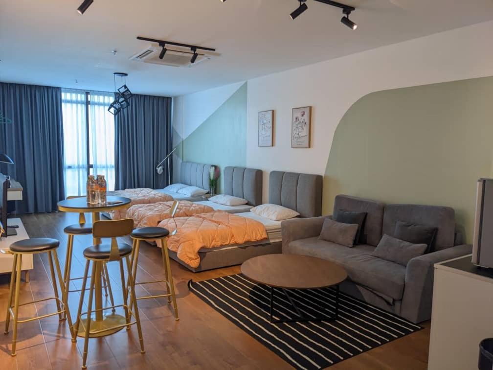 Summer Suites Apartment-The Summer Shopping Mall Kota Samarahan Bagian luar foto